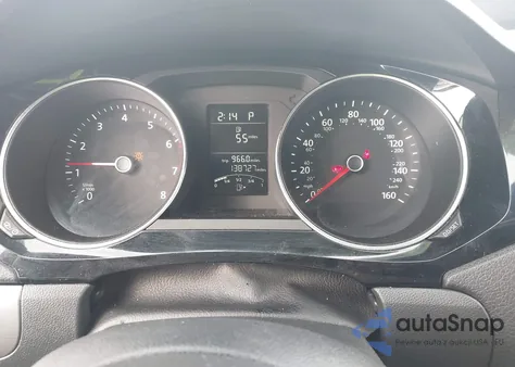 2016 Volkswagen Jetta 1.8T Sport z USA, uszkodzony, nr VIN 3VWD17AJ9GM411657